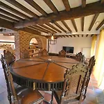 Moulin De *