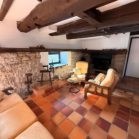 Villa Moulin De *